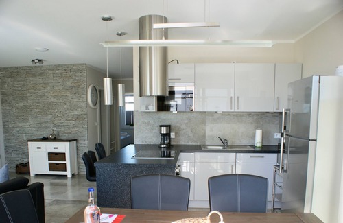Fehmarnsund Apartment | Vacation apartment/apartment for 7 guests with 100m² in Fehmarn OT Fehmarnsund (126504)