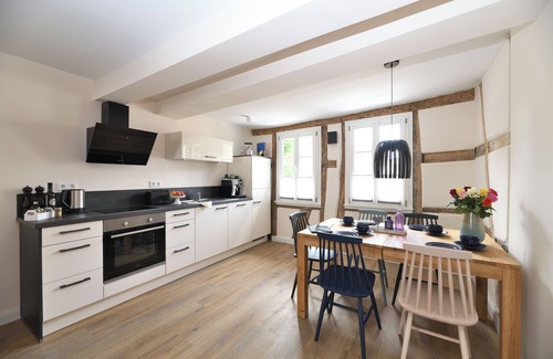 Heppenheim Apartment | Vacation apartment "Nibelungen" - Spacious apartment with roof terrace