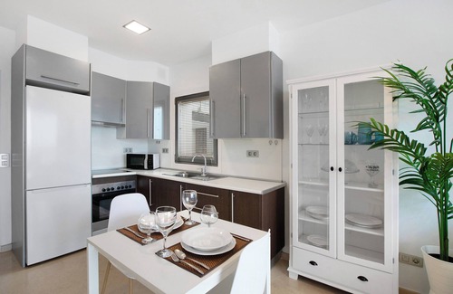 Tabaiba Apartment | Vacation Apartment 'Mirador Terrazas Del Mar' with Shared Pool, Wi-Fi and Air Conditioning