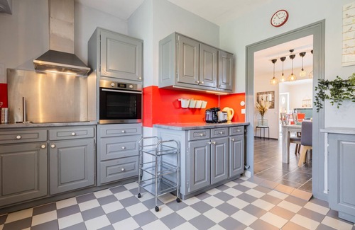 Saint-Sulpice-de-Royan House | Vacation home Jaffe by Interhome