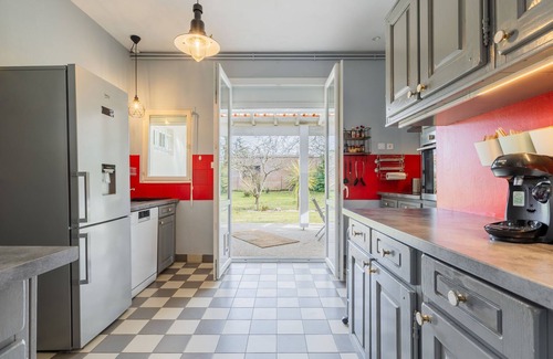 Saint-Sulpice-de-Royan House | Vacation home Jaffe by Interhome