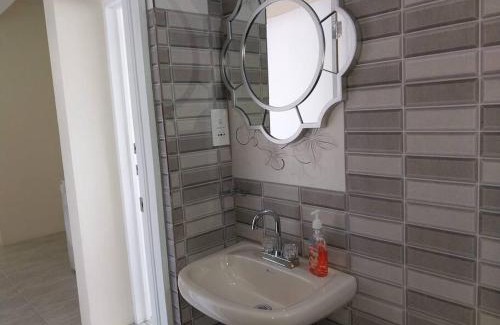 Giraudel Apartment | Vacation Getaway at Wallhouse