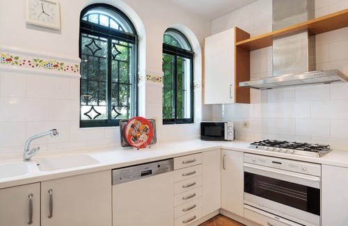 Conil de la Frontera House | Vacation Home "Villa Sevilla" with Sea View, Private Terrace & Private Garden
