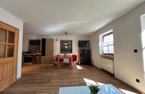 Oberdorla Apartment | Vacation happiness for young & old
