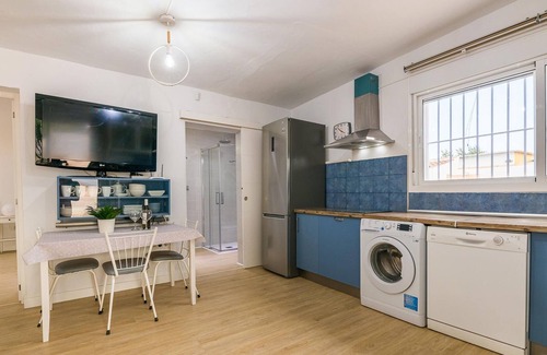Los Franceses-la Vega House | Vacation home in quiet residential area near Cadiz.