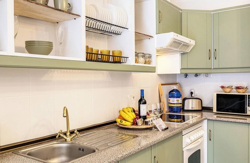 Granadilla de Abona House | Vacation Home 'Refugio Vacacional' with Sea View, Workspace & Wi-Fi