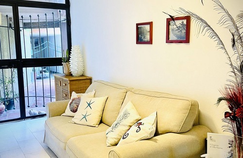 Cinque Terre Apartment | Vacation home ACCIUGA
