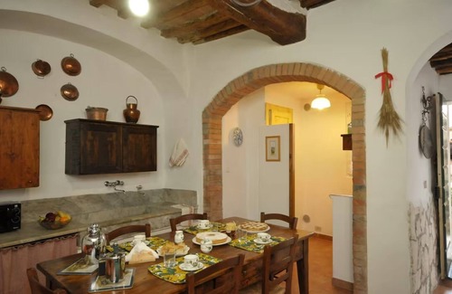 Monteroni d'Arbia Apartment | Vacation home "Old mansion"