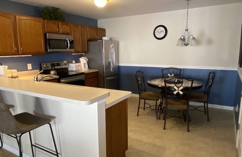 Hemingway House | Vacation Home - 2 Bed 2 Bath