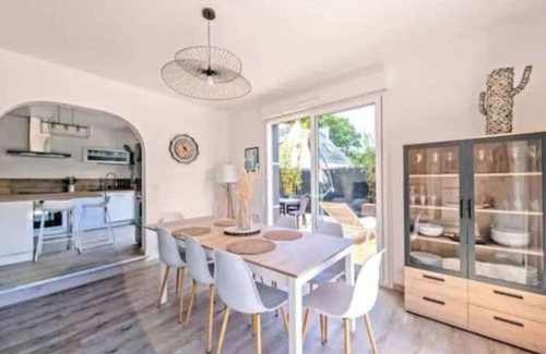 Fouesnant Villa | Vacation home 800 m from the sea and a few steps from the Mousterlin Marshes