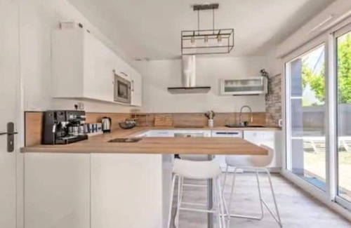 Fouesnant Villa | Vacation home 800 m from the sea and a few steps from the Mousterlin Marshes