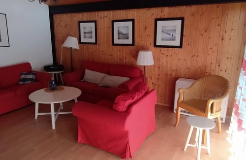 Fedderwardersiel House | Vacation home Am Yachthafen 182 - Holiday home, shower, WC, 2 bedrooms