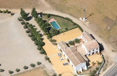 Teba House | Vacation Home "Casa La Camorra" with Mountain View & Shared Pool