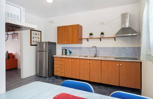 Tias House | Vacation Home "Casa Ocean" with Sea View, Shared Pool & Wi-Fi