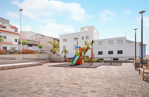 San Cristobal de La Laguna House | Vacation Home 'Casa Terita' with Wi-Fi