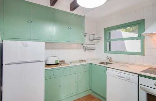 Alcanada House | Vacation Home Chateau Mahe with Sea View, Wi-Fi, A/C, Balcony & Terraces