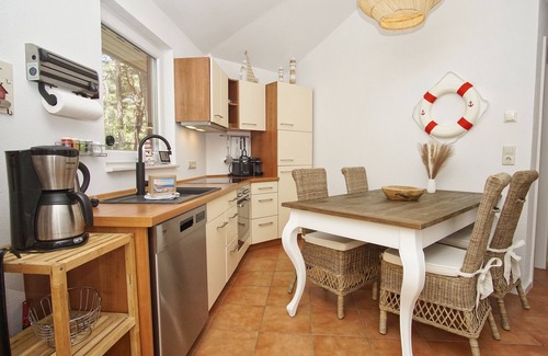 Gohren House | Vacation home close to the beach with terrace - Holiday home Tipi 365
