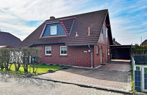 Wangerland House | Vacation home Deich-Chalet: Your cozy retreat in Wangerland