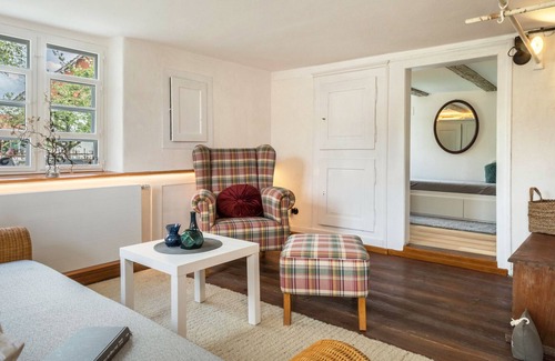 Deggenhausertal House | Vacation home "Eschle" with private terrace, shared garden and WLAN