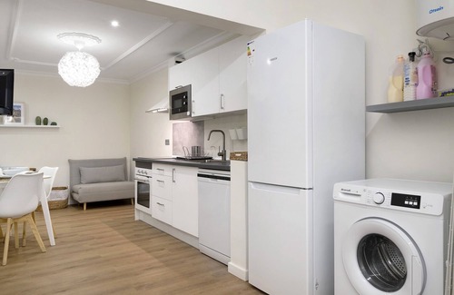 Playa Honda Apartment | Vacation Home "El Equilibrio" close to the Beach with Shared Terrace & Wi-Fi