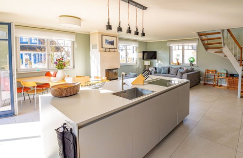 Parow House | Vacation home Emma - Holiday home