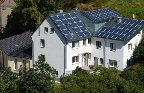 Zweifelscheid House | Vacation home Enztal (up to 14 persons) - South Eifel family and group vacation homes