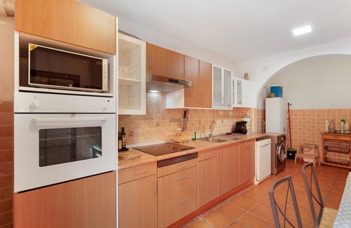 Telde House | Vacation Home 'Olas De Plata' with Sea View, Private Pool and Wi-Fi