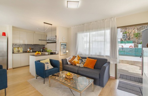 Puerto Rico House | Vacation Home 'Eucalipto-Sun Guaranteed' with Sea View, Wi-Fi and Air Conditioning