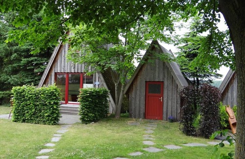 Wittenbeck House | Vacation Home "Finnhütte Fisch Wittenbecker Tannen" with Private Terrace & Shared Garden