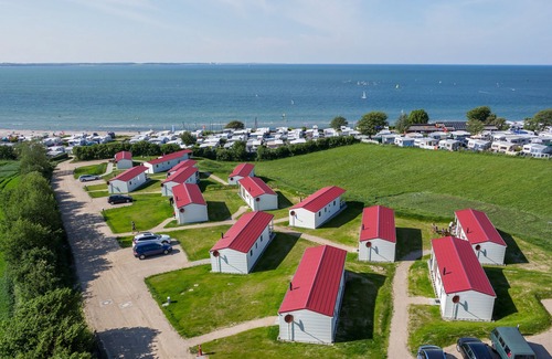 Schwedeneck House | Vacation home for 4 guests with 40m² in Schwedeneck (15003)