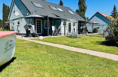 Luetow House | Vacation home for 7 guests with 85m² in Lütow (159457)