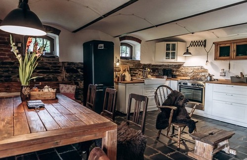 Klingenthal House | Vacation home for 9 guests with 180m² in Klingenthal (60540)