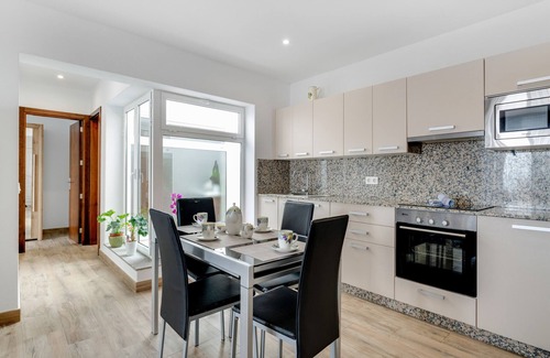 La Asomada House | Vacation Home 'Garten Apartment' with Sea View, Private Terrace and Wi-Fi