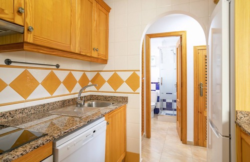 Gran Alacant House | Vacation Home "Holiday Beach Gran Alacant" with Shared Pool, Private Terrace & Wi-Fi