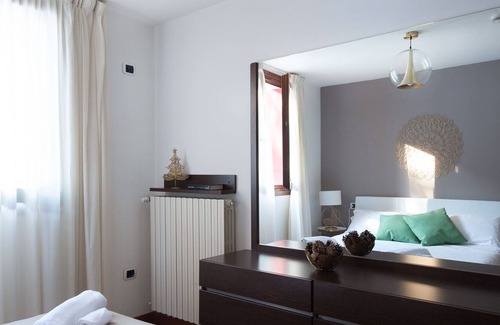 Ponte di Legno House | Vacation Home in Ponte Di Legno with 1 bedrooms sleeps 5