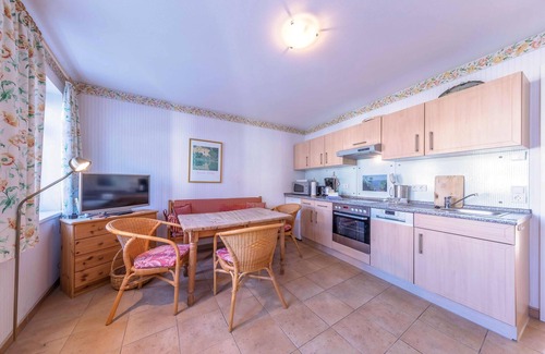Muritz Apartment | Vacation home idyllic old town with large balcony