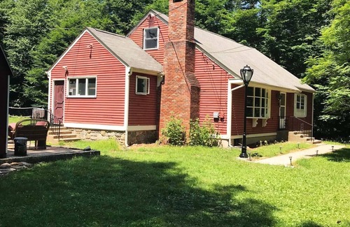 Thornhurst House | Vacation Home In Poconos on 80 acres! Private Lake