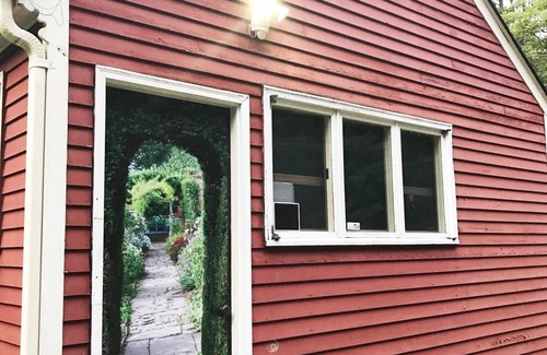 Thornhurst House | Vacation Home In Poconos on 80 acres! Private Lake