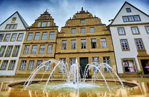 Bielefeld House | Vacation home in the green west of Bielefeld, ideal for a longer stay