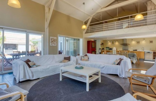 Vensac House | Vacation home Jusant by Interhome