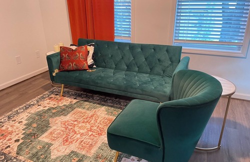 South Atlanta House | Vacation home just 7 minutes drive to Mercedes-Benz Stadium