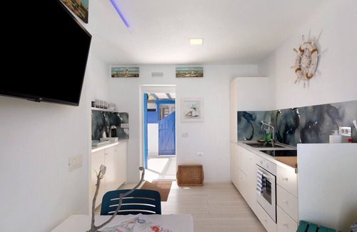 Villa de Mazo Apartment | Vacation Home 'La Cangrejera' close to the Beach with Sea View, Terrace & Wi-Fi