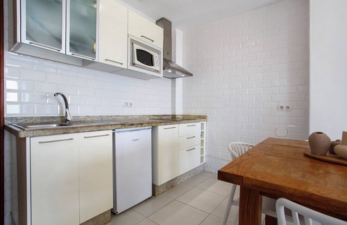 Punta Mujeres House | Vacation Home 'Los Morros' with Sea View, Private Terrace and Wi-Fi