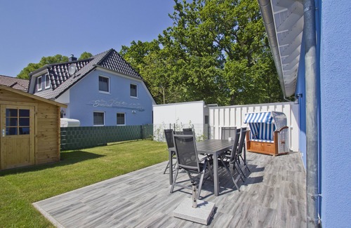 Juliusruh House | Vacation home Luna semi-detached house