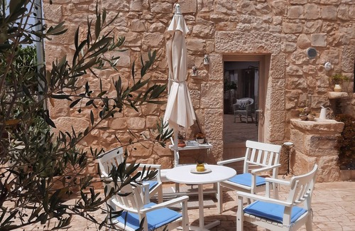 Ragusa Apartment | Vacation Home Marina di Ragusa "A STACCIA old oven"