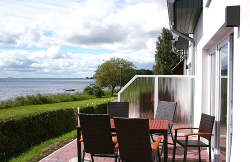 Lauterbach House | Vacation home Neuendorf F-1037 Haus Kaminfeuer - F-1037 Holiday home Neuendorf