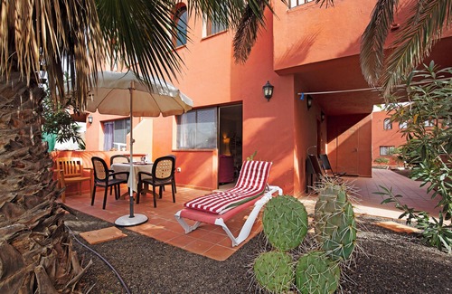 Corralejo House | Vacation Home "Oasis Tamarindo Sport E Relax" with Shared Pool, Private Terraces & Wi-Fi