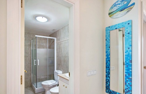 Arico Apartment | Vacation Home primera linea en poris de abona with Sea View, Shared Pool & Wi-Fi