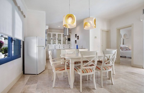 Geafond Villa | Vacation Home "Villa 87" with Mountain View, Pool & Wi-Fi