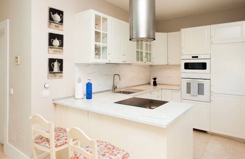 Geafond Villa | Vacation Home "Villa 82" with Mountain View, Pool & Wi-Fi